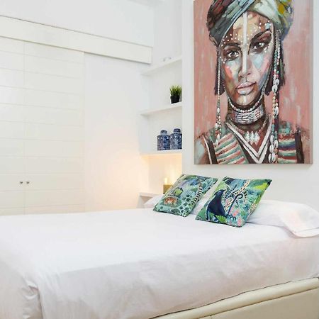 Monkeys Apartments Alameda Chic & Deluxe เซบีญา ภายนอก รูปภาพ